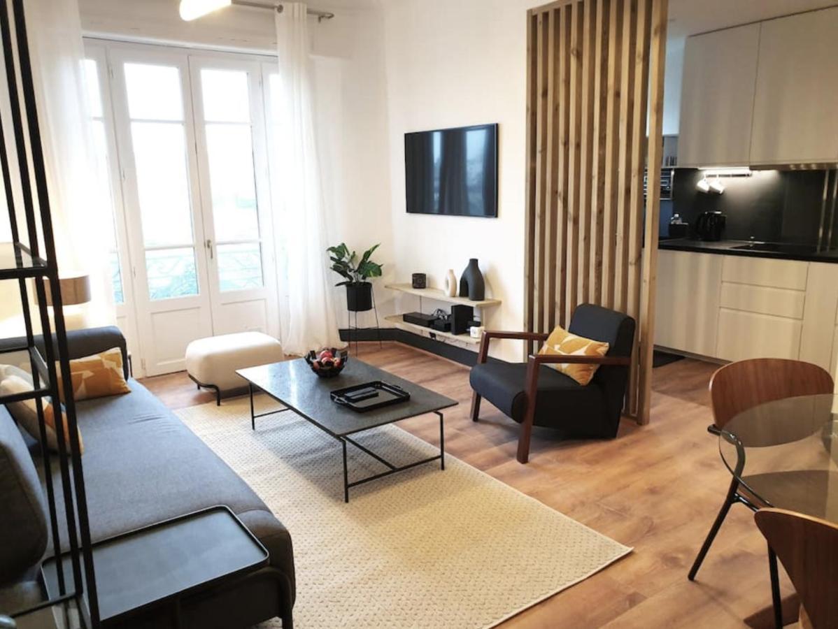 Le 5E - Appartement Design Dans Un Ancien Palace Vichy Bagian luar foto
