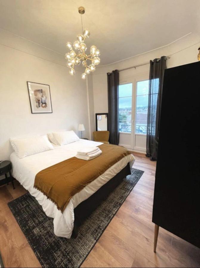 Le 5E - Appartement Design Dans Un Ancien Palace Vichy Bagian luar foto